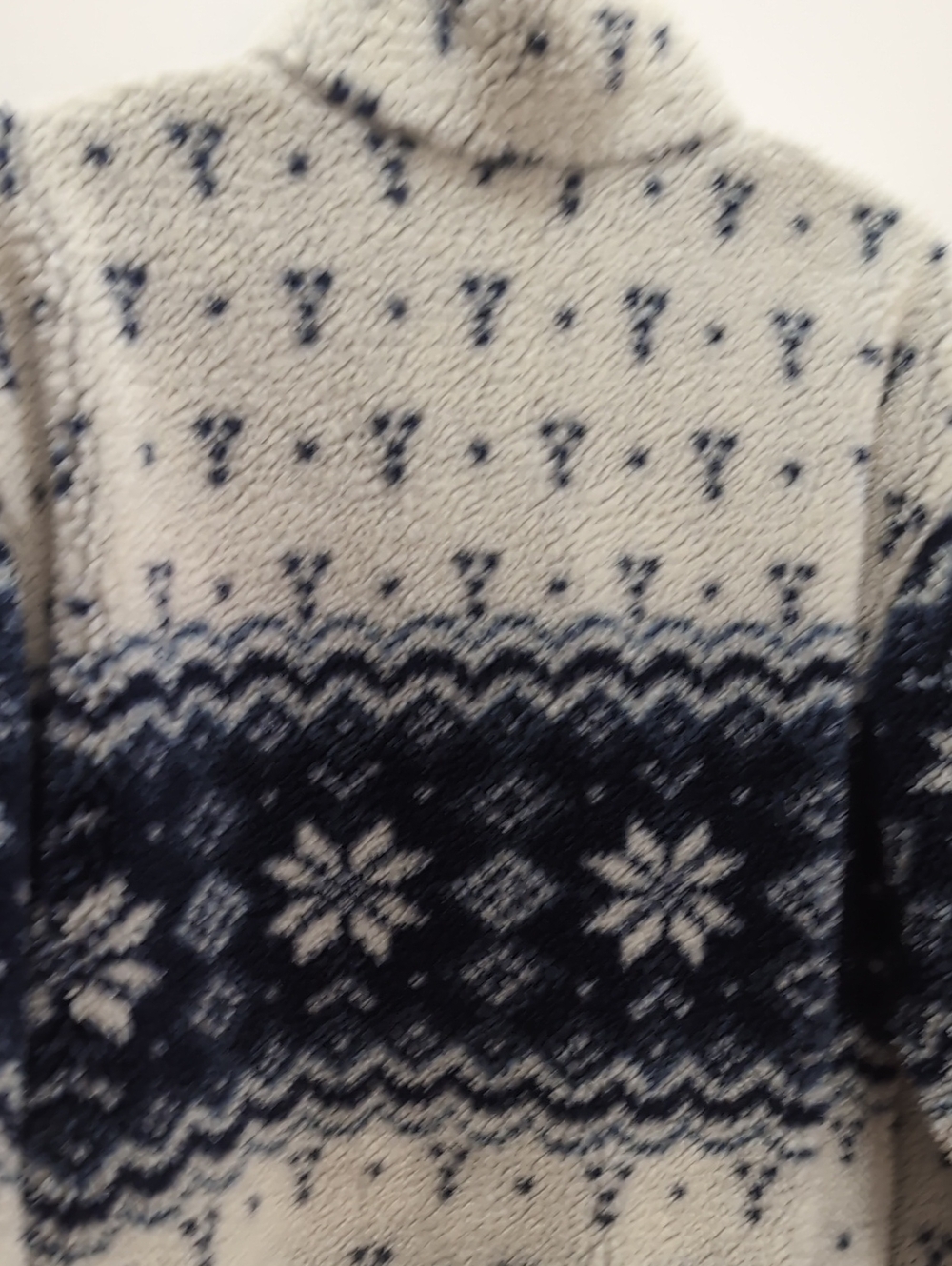Vintage L.L. Bean Sherpa Pullover with Navy Nordic Pattern L - Picture 11 of 11